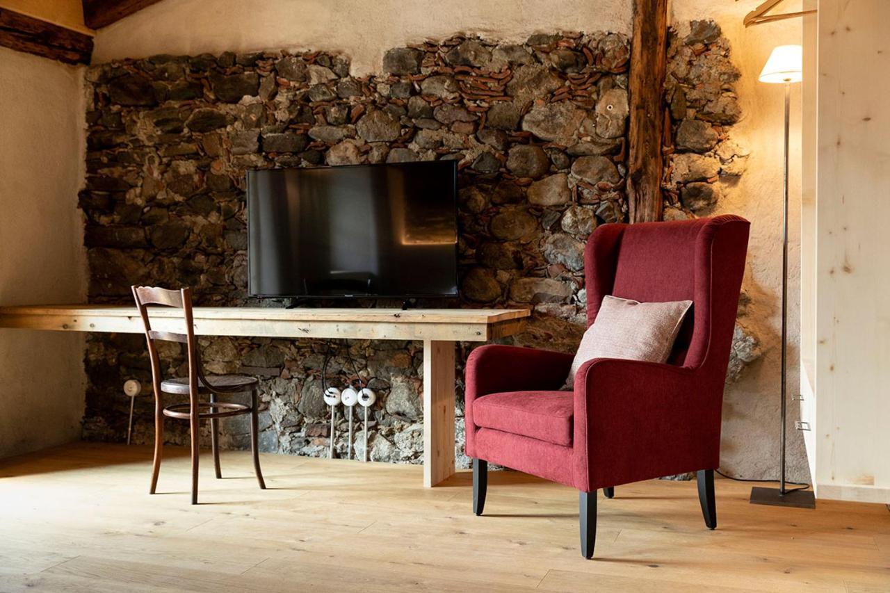 Roessl Bianco B&B&B Merano Bagian luar foto