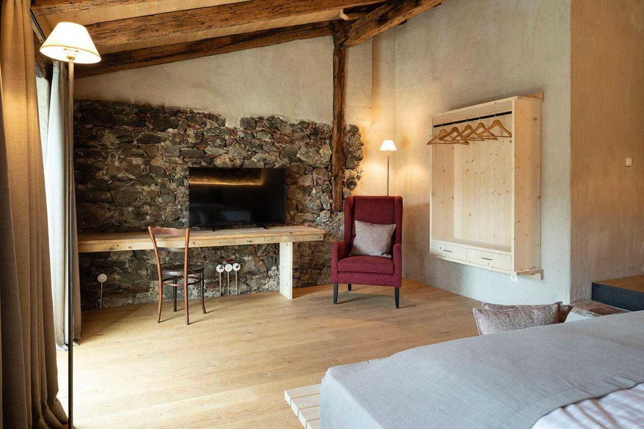 Roessl Bianco B&B&B Merano Bagian luar foto