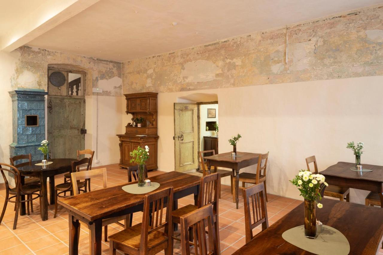 Roessl Bianco B&B&B Merano Bagian luar foto