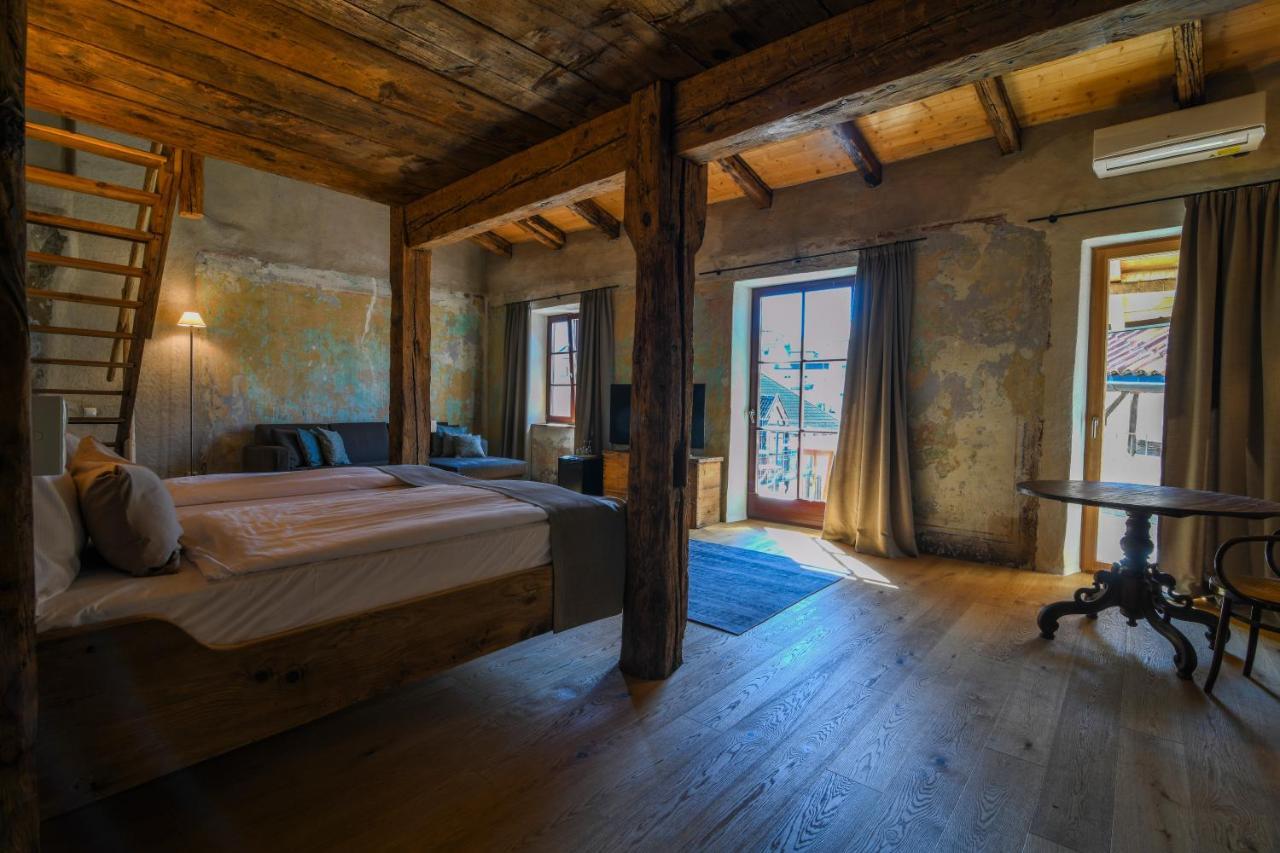 Roessl Bianco B&B&B Merano Bagian luar foto