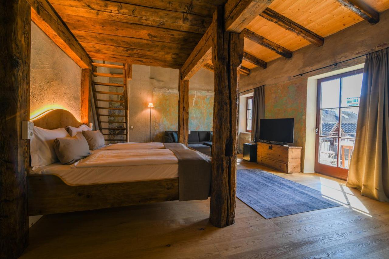 Roessl Bianco B&B&B Merano Bagian luar foto